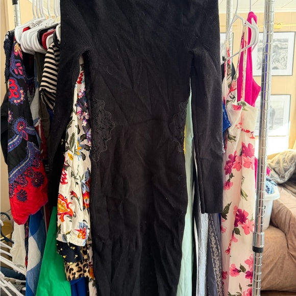 Express Black Ribbed Knit Top - Picture 2 of 3